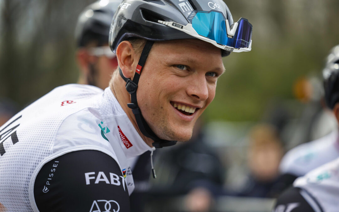Rising Star Sjoerd Bax Joins Q36.5 Pro Cycling Team on a Two-Year Deal