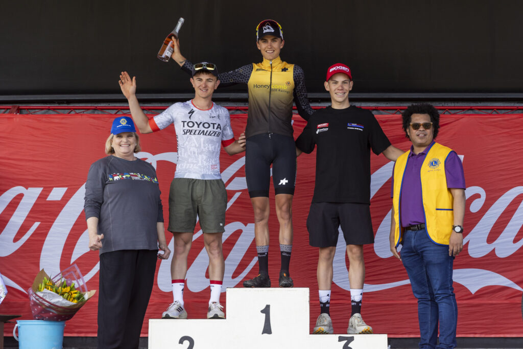 Johan van Zyl (second from left) and Cronje Beukes (second from right) joined Tristan Nortje on the 2024 Lions Karoo to Coast men’s podium. Photo by Oakpics.com.