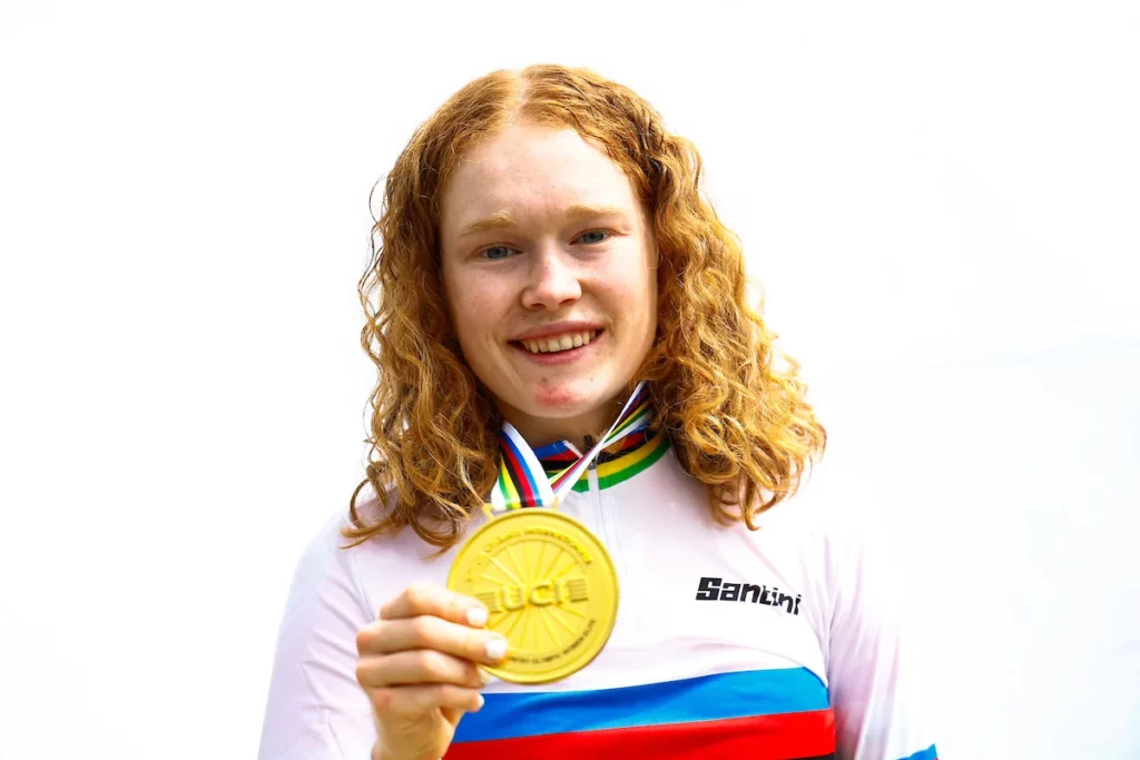 Puck Pieterse wins her first elite MTB World Championship title (Image credit: SWPix.com)
